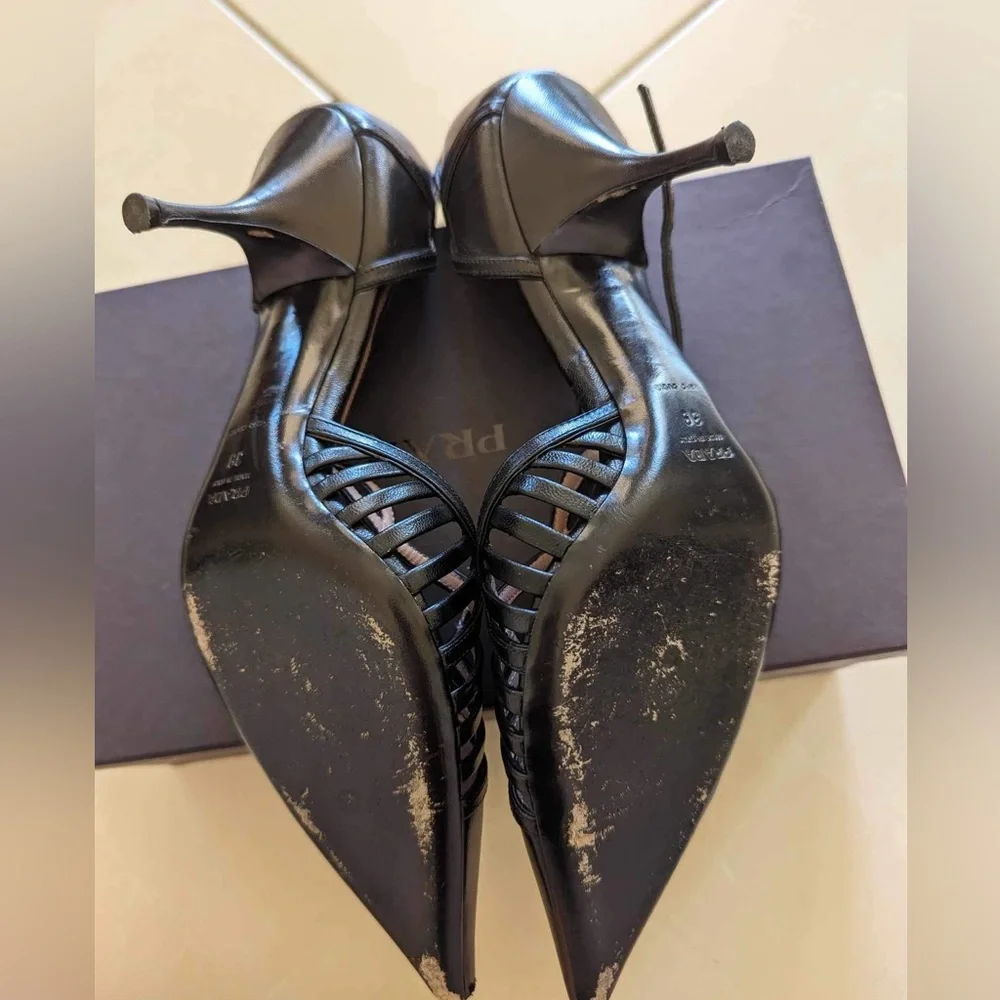 Prada Capretto Black Leather Heels Size: 39 - Picture 8 of 13